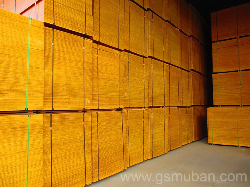 建筑木模板多少一張？?jī)r(jià)格貴不貴