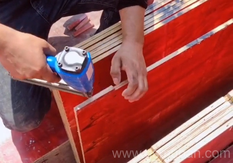 建筑模板選購(gòu)技巧 廠家教你五個(gè)重點(diǎn)!