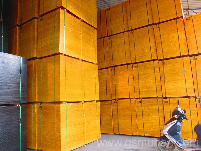 劣質建筑模板分層了？什么原因？